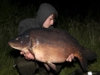 30lbs 0oz Mirror Carp from Carp Quarry using Nash Scopex Squid Liver Plus.. Fishing to the right side of the tree line - Using a helicopter rig comprising of 5ft of Nash 20lb Silt/Weed leadcore,