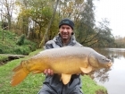 Colin Meneaud 20lbs 0oz Mirror Carp from Sweet Chestnut Lake using Carp Cuisine 'Frankfurter Sausage' single hookers in 18mm... 3rd of 4 mirrors in 2 hours, perfect early winter conditions.