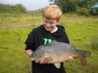 13lbs 0oz Mirror Carp from kingswood lake using dynamite green lipped mussel.. my pb :)