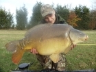32lbs 10oz Mirror Carp from The Monument. http://www.youtube.com/watch?v=gNqtuKeJ4M0 (copy & paste the link)