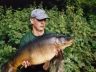 25lbs 0oz Carp from Castlemere. Floater caught, size 8 Drennan super specialist