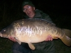 David Trew 29lbs 10oz Mirror Carp from Walthamstow Reservoirs using nash scopex squid with robin red.. due to helping out the bailiffs i was asked to do a night with them which i weren't going to