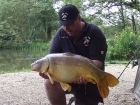 Essex Carp Baits 24lbs 12oz Mirror Carp from Etangs De Breton using Essex Carp Baits C.I.A Chocolate Intense Amino.
