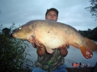 James Cracknell 25lbs 8oz mirror carp from Local Club Water using premier baits.