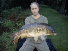 16lbs 11oz mirror carp from local club water using baitcraft t1.
