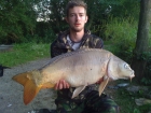 Paul Fox 24lbs 0oz Mirror Carp from Hawkhurst Fish Farm. fishing shallow water