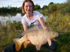 Kirsty Barnett 17lbs 0oz carp from Bain Valley Fisheries using sensas.